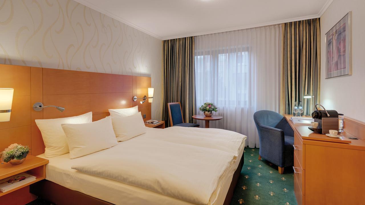 Hotel Am Kupferhammer Tübingen Exteriör bild